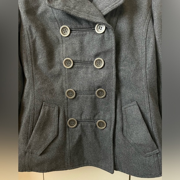 dELiA*s Girl’s Small Grey Peacoat - Picture 3 of 15